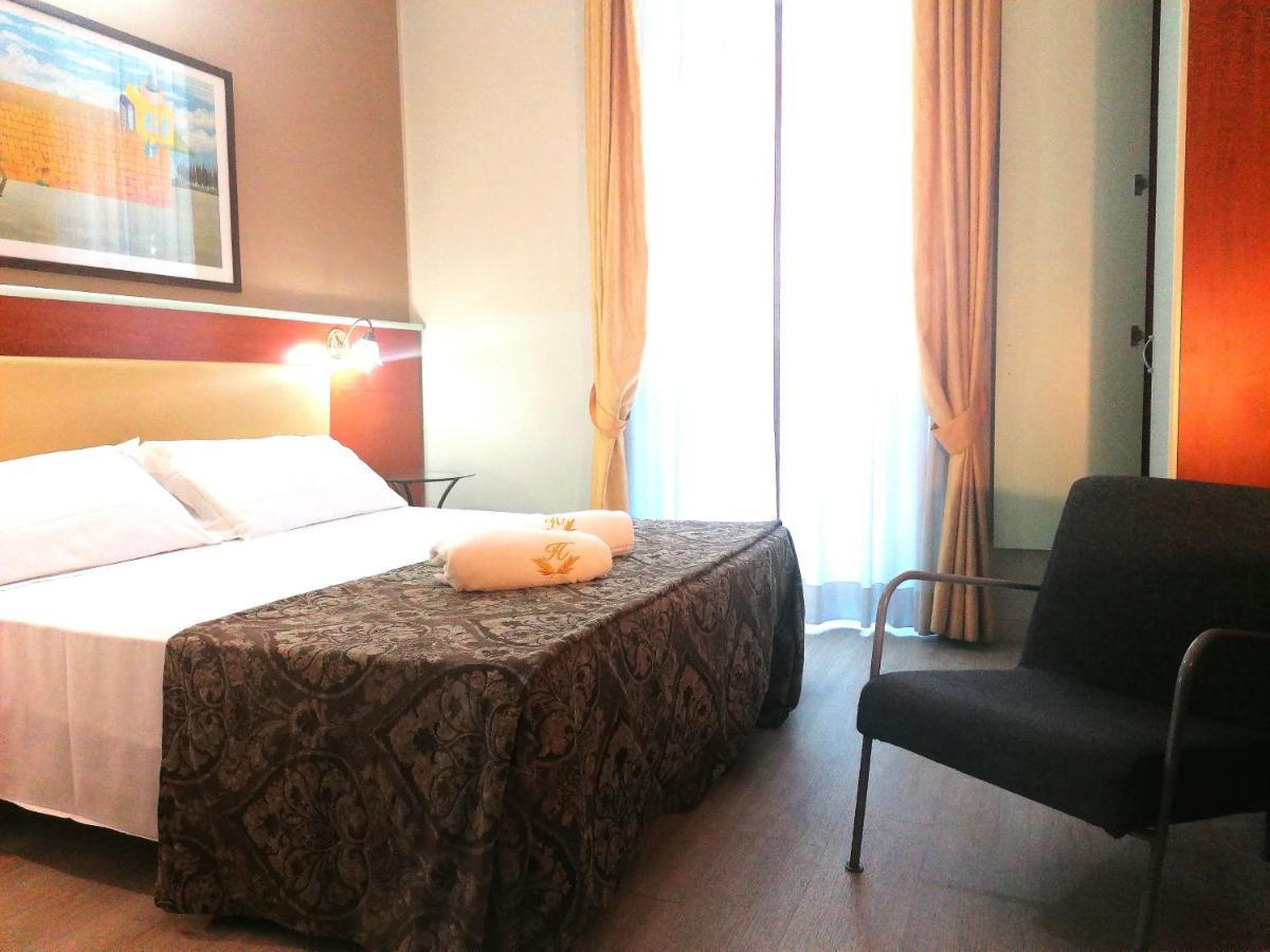 Hotel Mm Dateo Милано Екстериор снимка