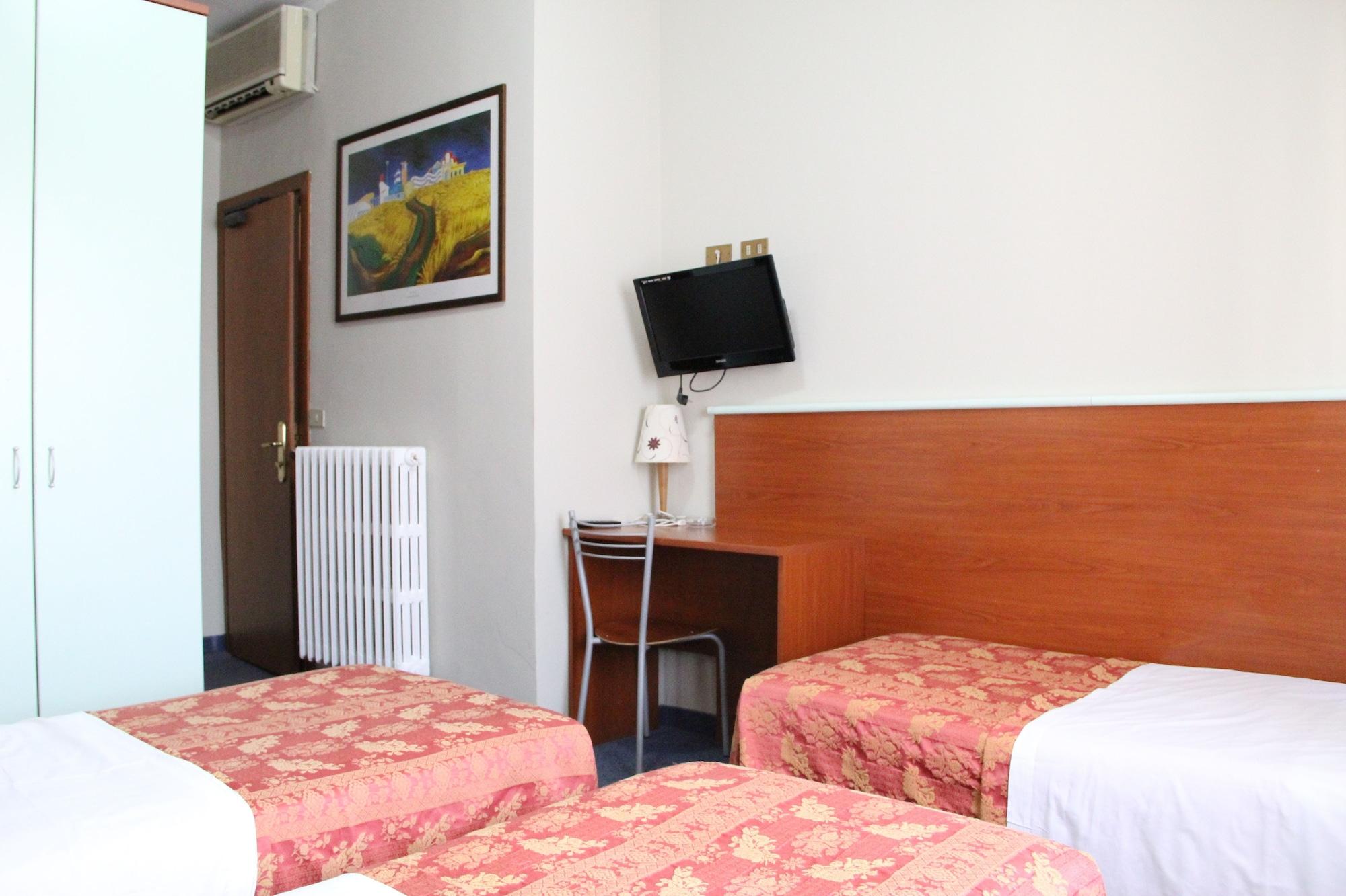 Hotel Mm Dateo Милано Екстериор снимка