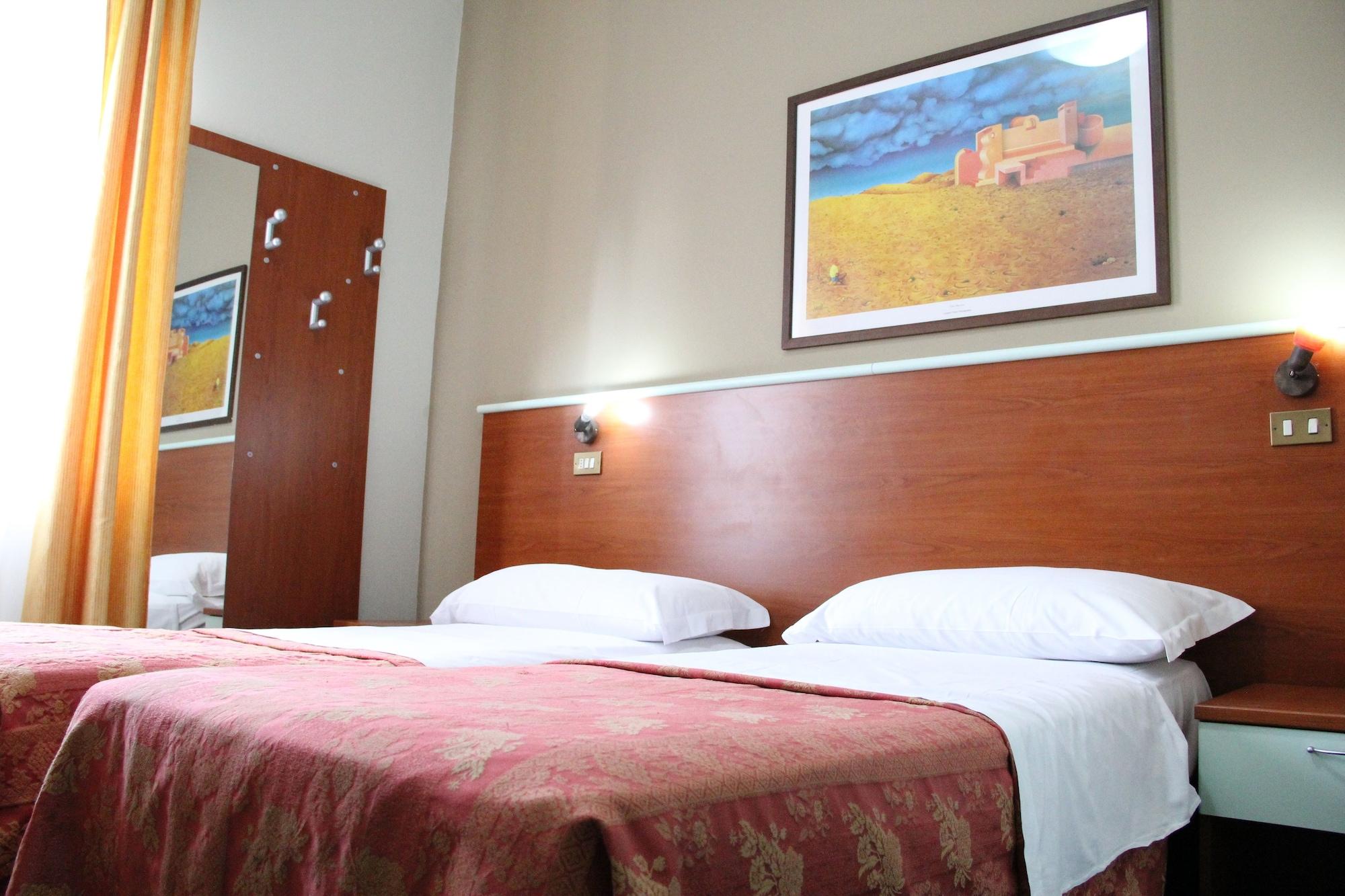 Hotel Mm Dateo Милано Екстериор снимка