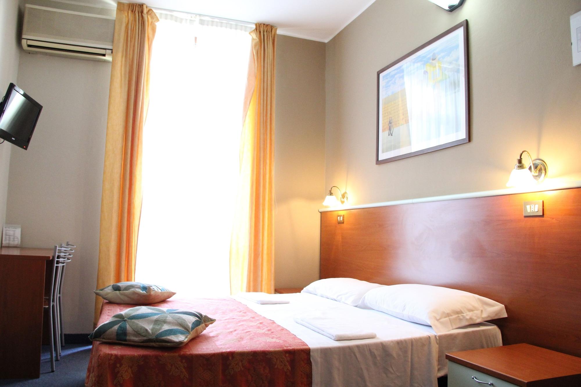 Hotel Mm Dateo Милано Екстериор снимка