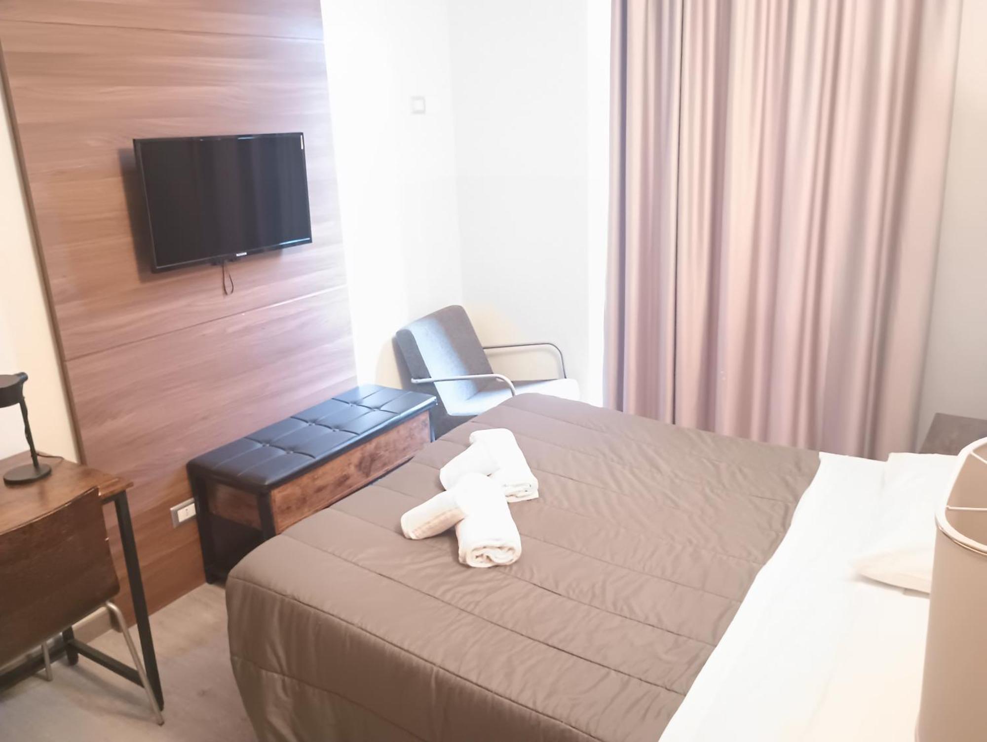Hotel Mm Dateo Милано Екстериор снимка